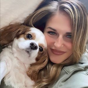 Meet your Posher, Katelyn